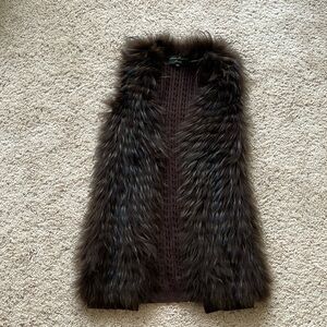 Linda Richards brown with light tipped Fox fur knitted vest. Never worn.